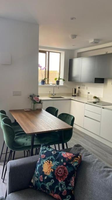 London Luxe: Stylish Studio Esterno foto