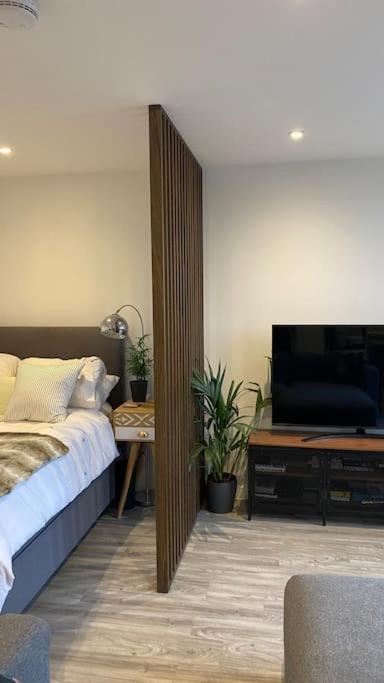 London Luxe: Stylish Studio Esterno foto
